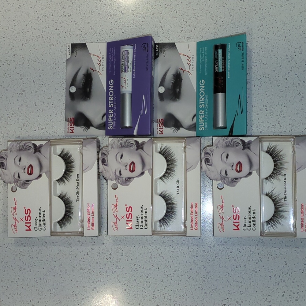 3 pair of Kiss eyelashes limited edition, glue included